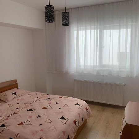 Ioana Home Ploieşti Exteriör bild