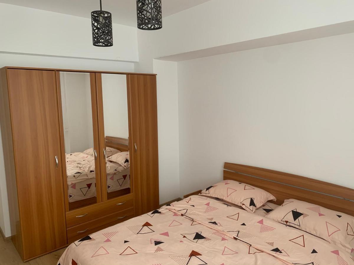 Ioana Home Ploieşti Exteriör bild