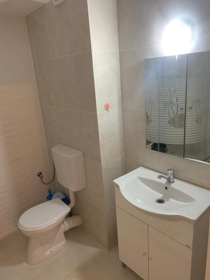 Ioana Home Ploieşti Exteriör bild