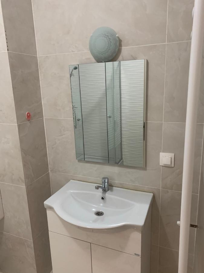 Ioana Home Ploieşti Exteriör bild